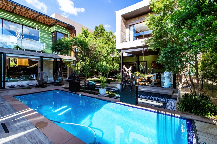 6 Bedroom Property for Sale in Steyn City Gauteng