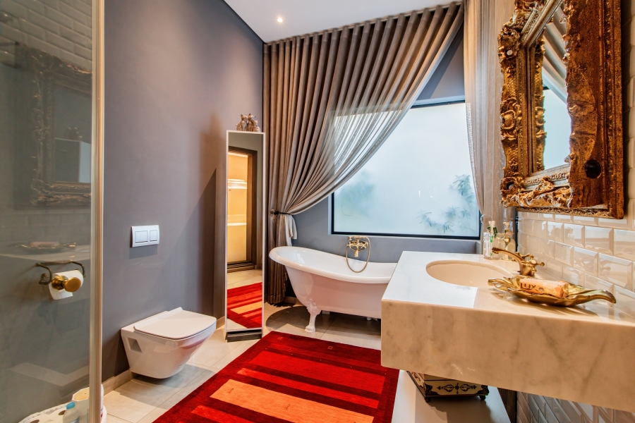 6 Bedroom Property for Sale in Steyn City Gauteng