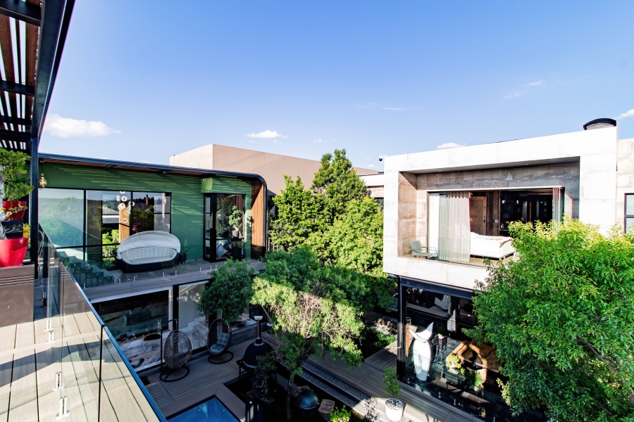 6 Bedroom Property for Sale in Steyn City Gauteng