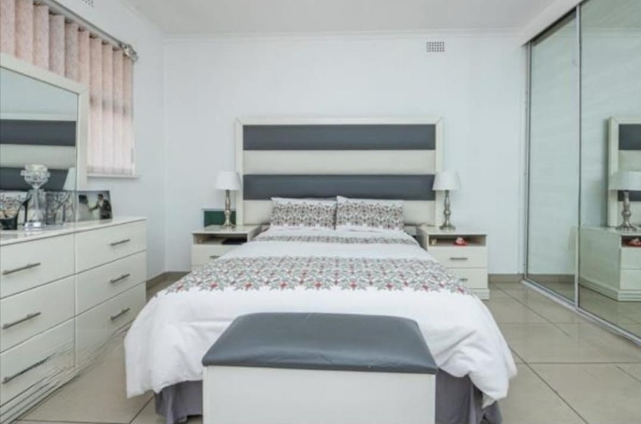 4 Bedroom Property for Sale in Lenasia Gauteng