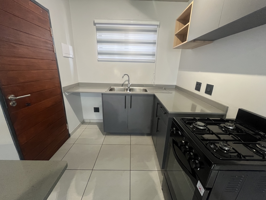 2 Bedroom Property for Sale in South Hills Gauteng