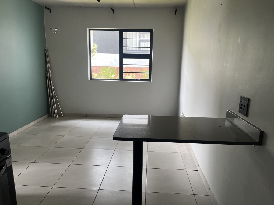 2 Bedroom Property for Sale in South Hills Gauteng