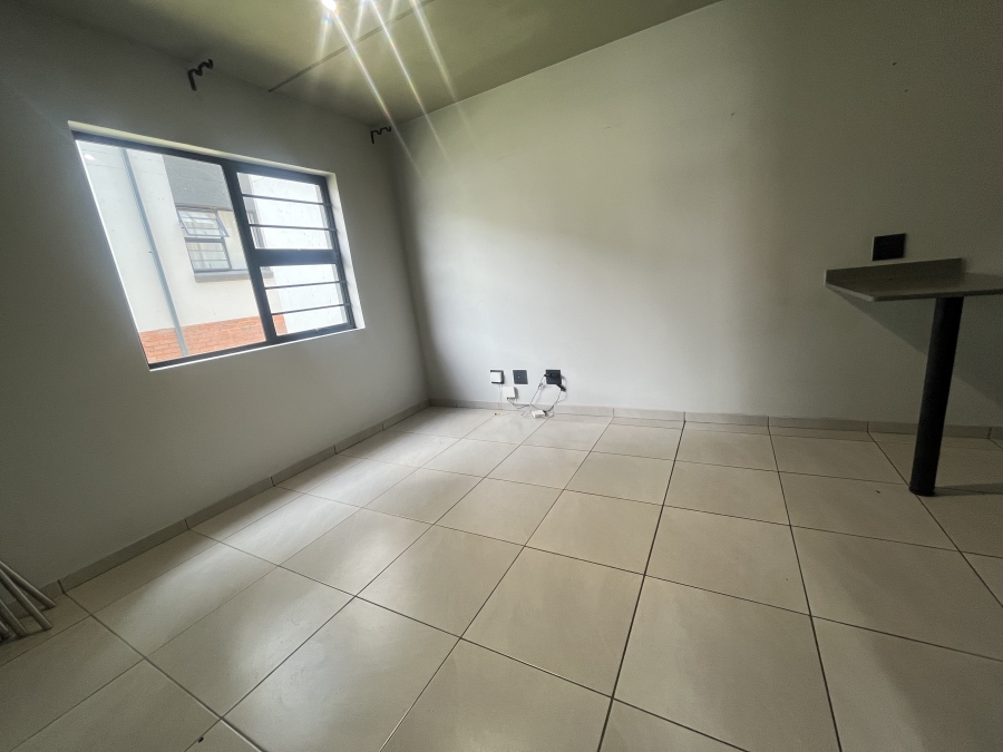 2 Bedroom Property for Sale in South Hills Gauteng