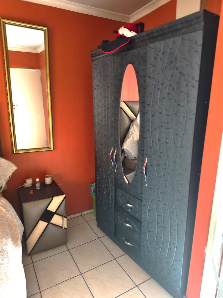 3 Bedroom Property for Sale in Clayville Gauteng