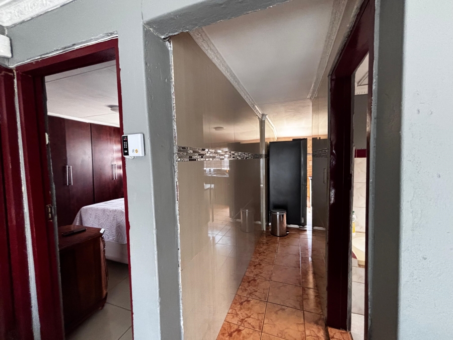 2 Bedroom Property for Sale in Vosloorus Ext 2 Gauteng