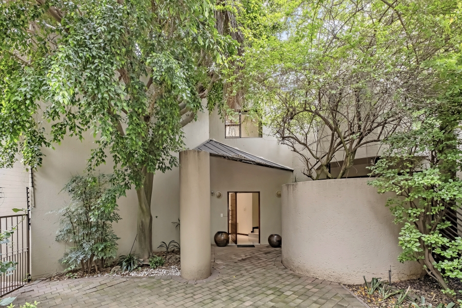 4 Bedroom Property for Sale in Bryanston Gauteng