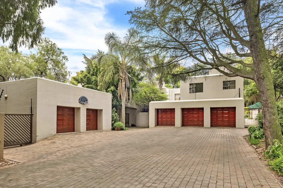 4 Bedroom Property for Sale in Bryanston Gauteng