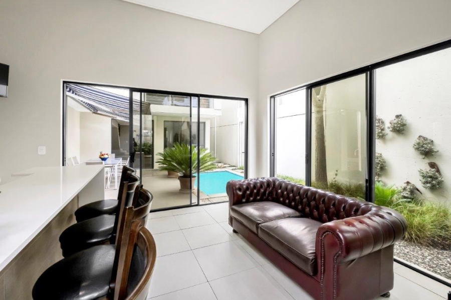 3 Bedroom Property for Sale in Bryanston Gauteng