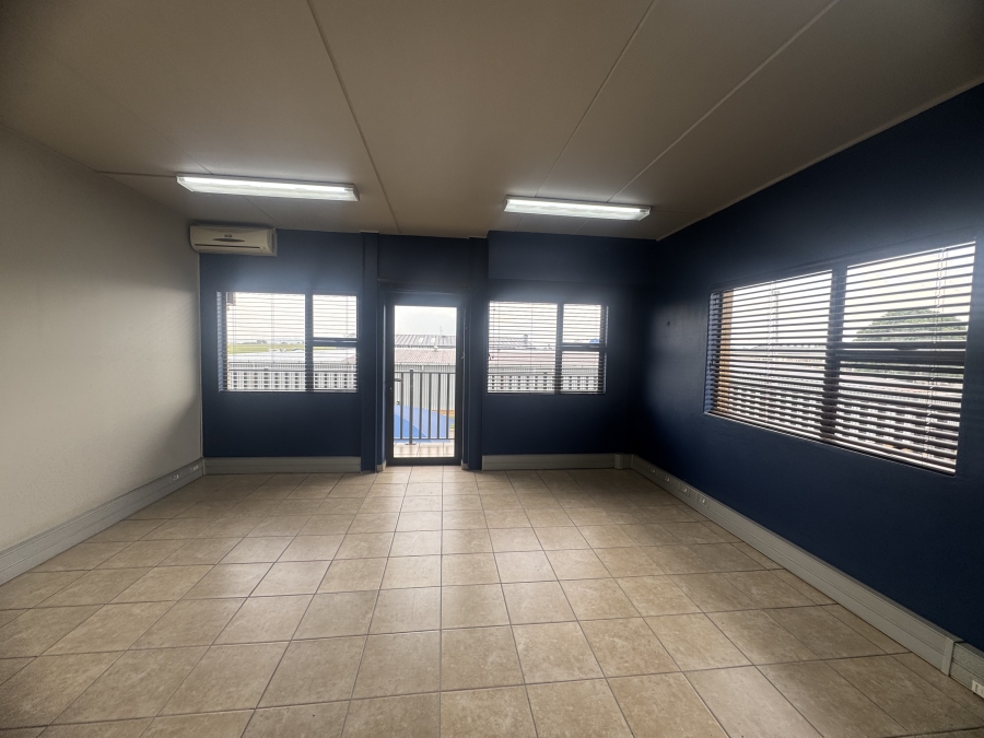 To Let commercial Property for Rent in Airport Park Gauteng