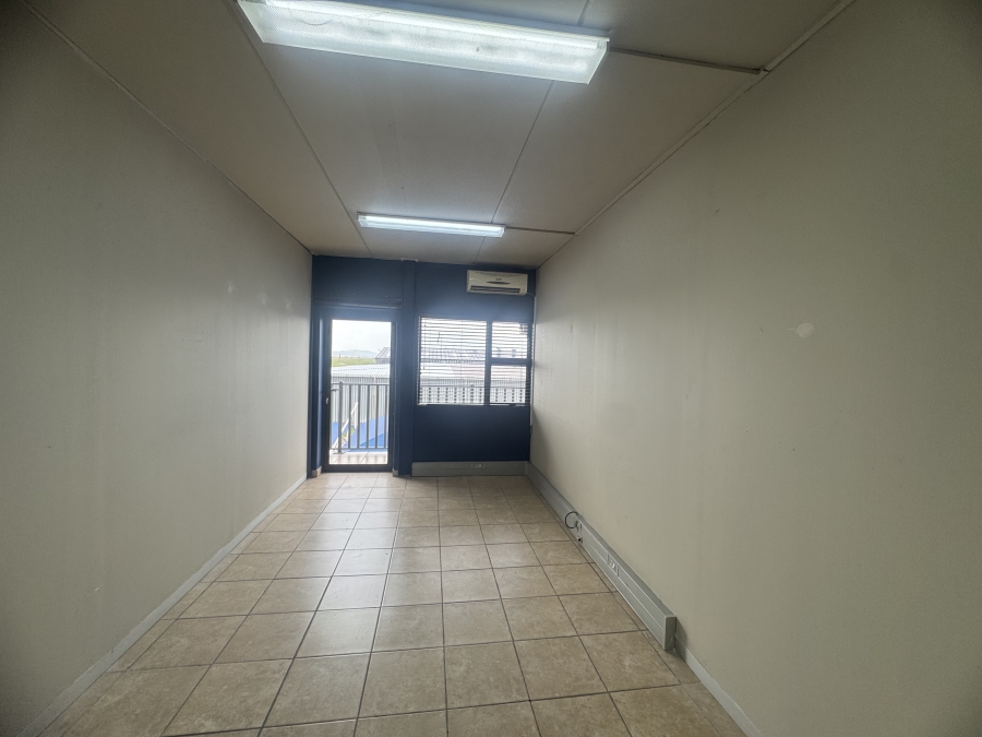 To Let commercial Property for Rent in Airport Park Gauteng