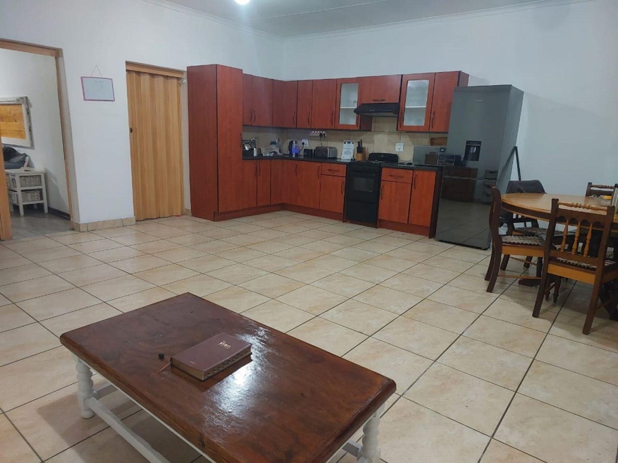 To Let 2 Bedroom Property for Rent in Elspark Gauteng