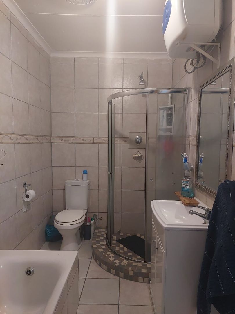 To Let 2 Bedroom Property for Rent in Elspark Gauteng