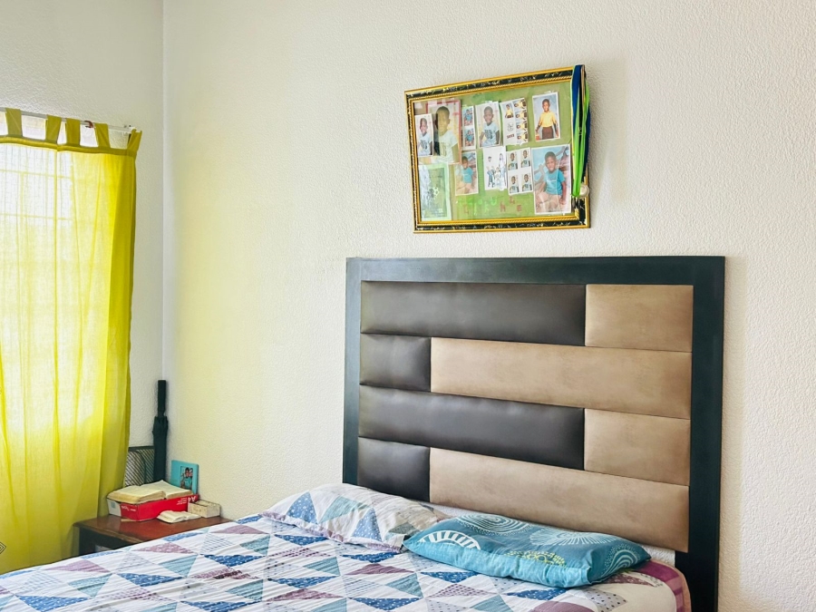 2 Bedroom Property for Sale in Klippoortjie Gauteng