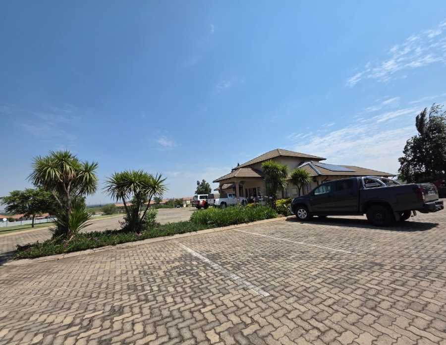 1 Bedroom Property for Sale in Parkrand Gauteng