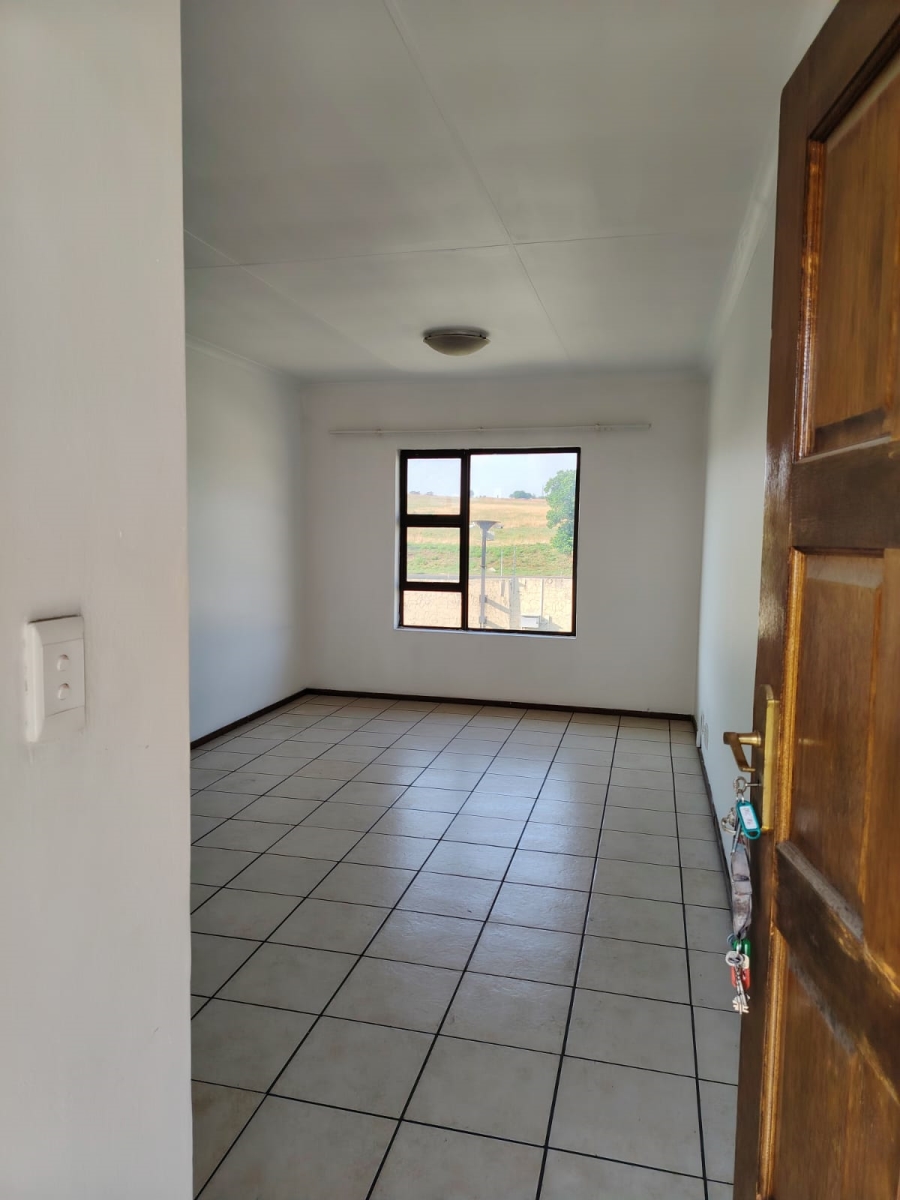 1 Bedroom Property for Sale in Parkrand Gauteng