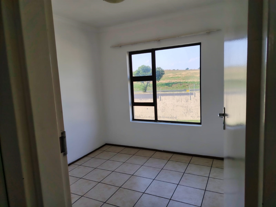 1 Bedroom Property for Sale in Parkrand Gauteng
