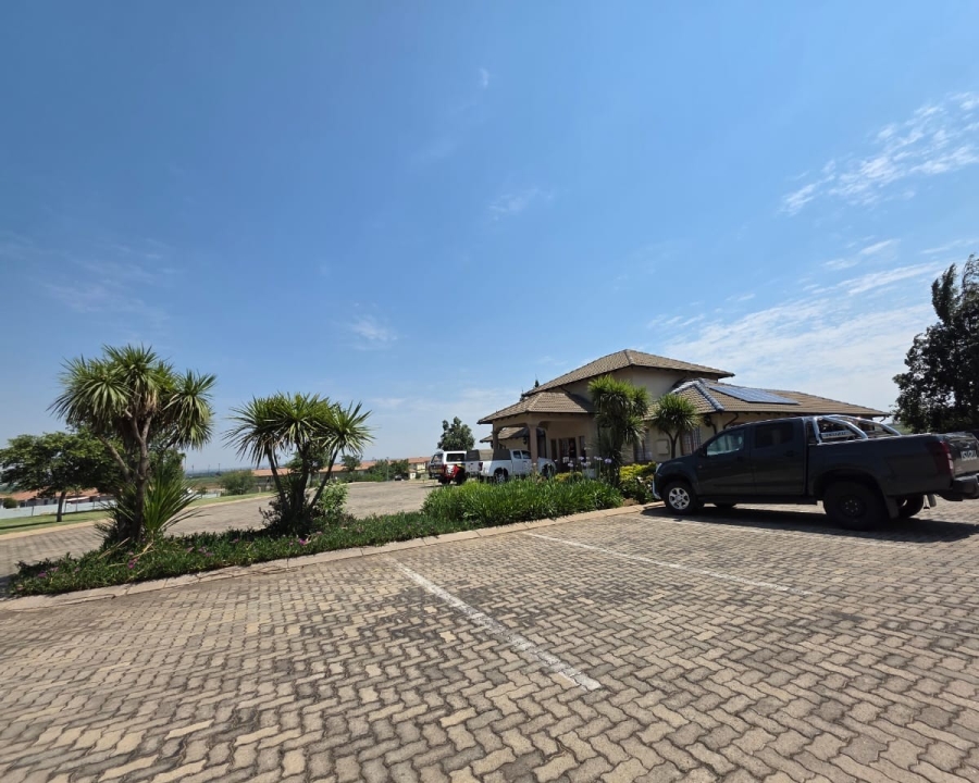 1 Bedroom Property for Sale in Parkrand Gauteng