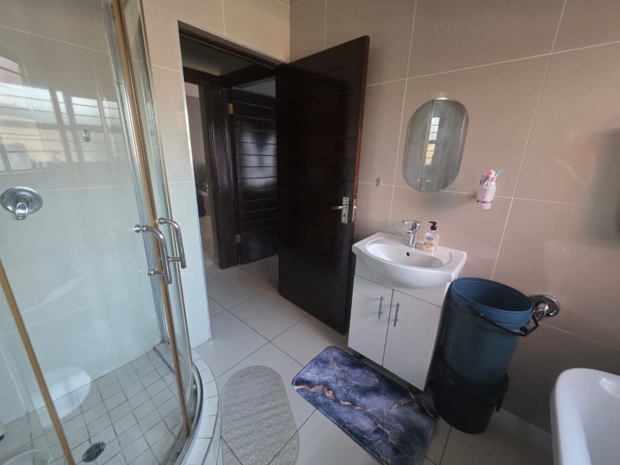 3 Bedroom Property for Sale in Eveleigh Gauteng