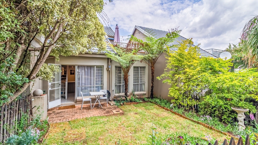 2 Bedroom Property for Sale in Douglasdale Gauteng