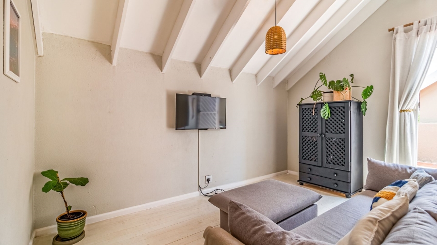 2 Bedroom Property for Sale in Douglasdale Gauteng