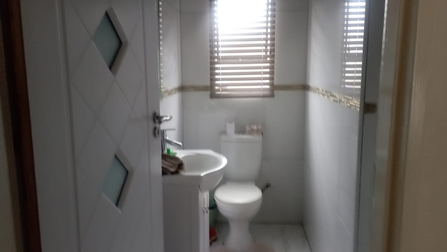 To Let 3 Bedroom Property for Rent in Dawn Park Gauteng