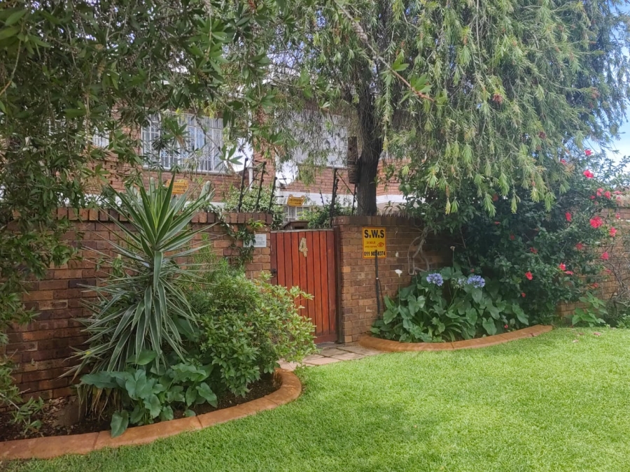 3 Bedroom Property for Sale in Lambton Gauteng