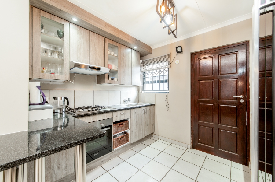3 Bedroom Property for Sale in Noordwyk Gauteng