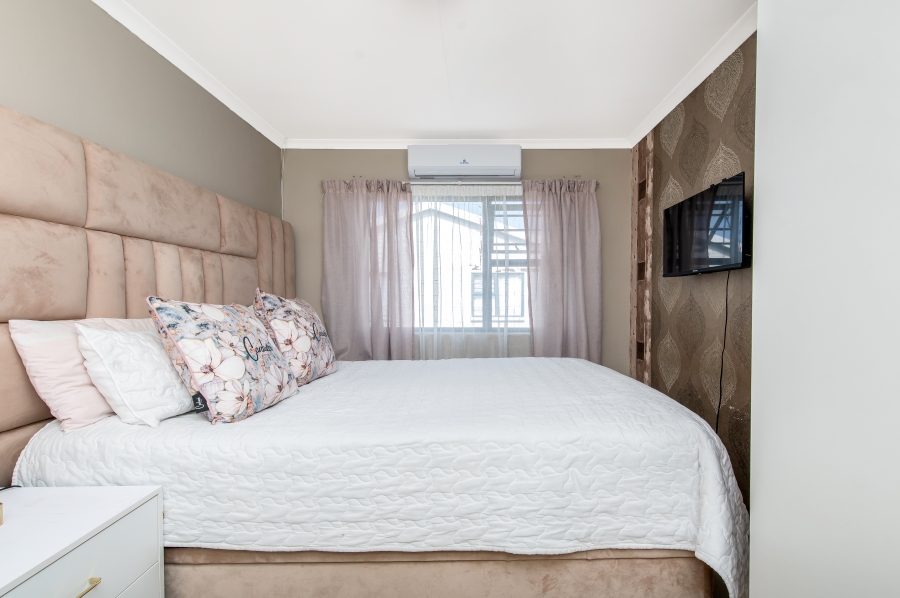 3 Bedroom Property for Sale in Noordwyk Gauteng