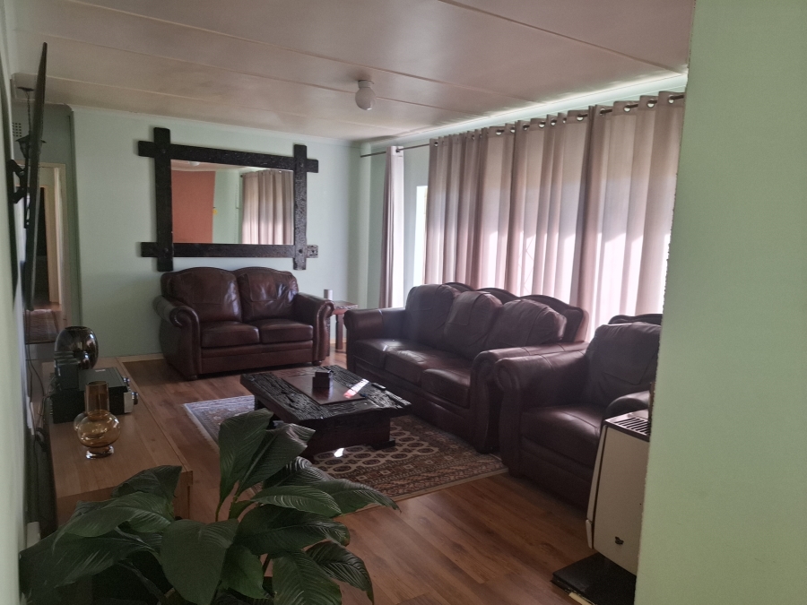 3 Bedroom Property for Sale in Birch Acres Gauteng