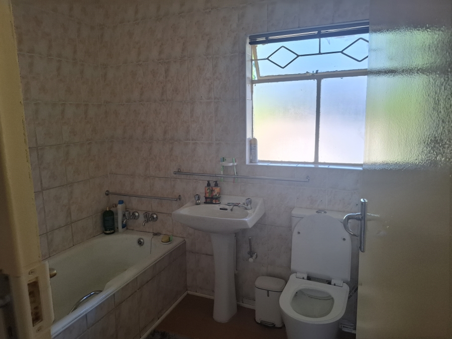 3 Bedroom Property for Sale in Birch Acres Gauteng