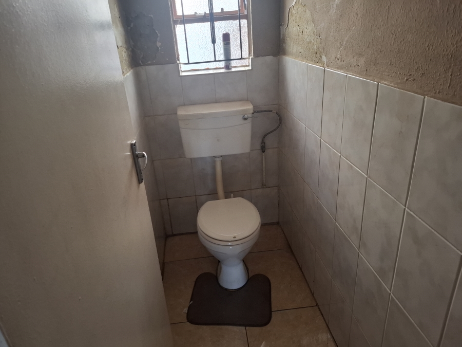 4 Bedroom Property for Sale in Kaalfontein Gauteng
