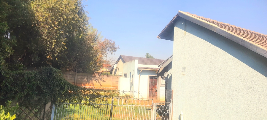 3 Bedroom Property for Sale in Birch Acres Gauteng