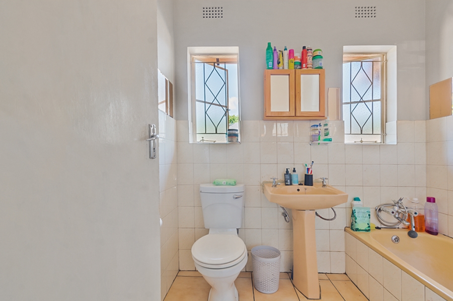 3 Bedroom Property for Sale in Bromhof Gauteng