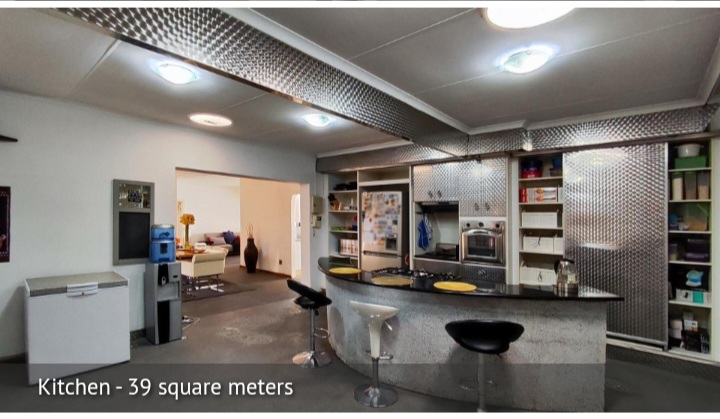 4 Bedroom Property for Sale in Van Riebeeck Park Gauteng