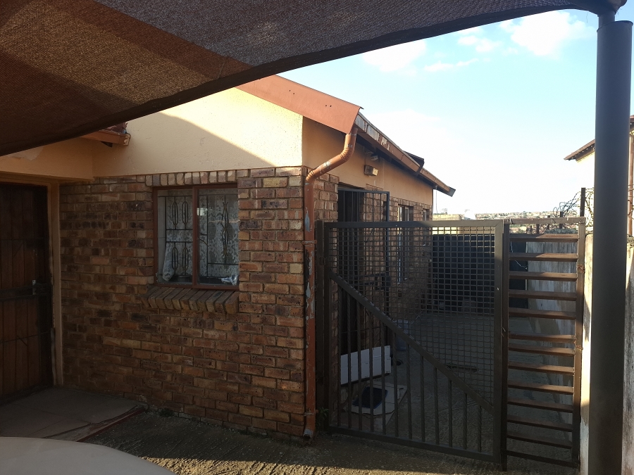 3 Bedroom Property for Sale in Norkem Park Gauteng