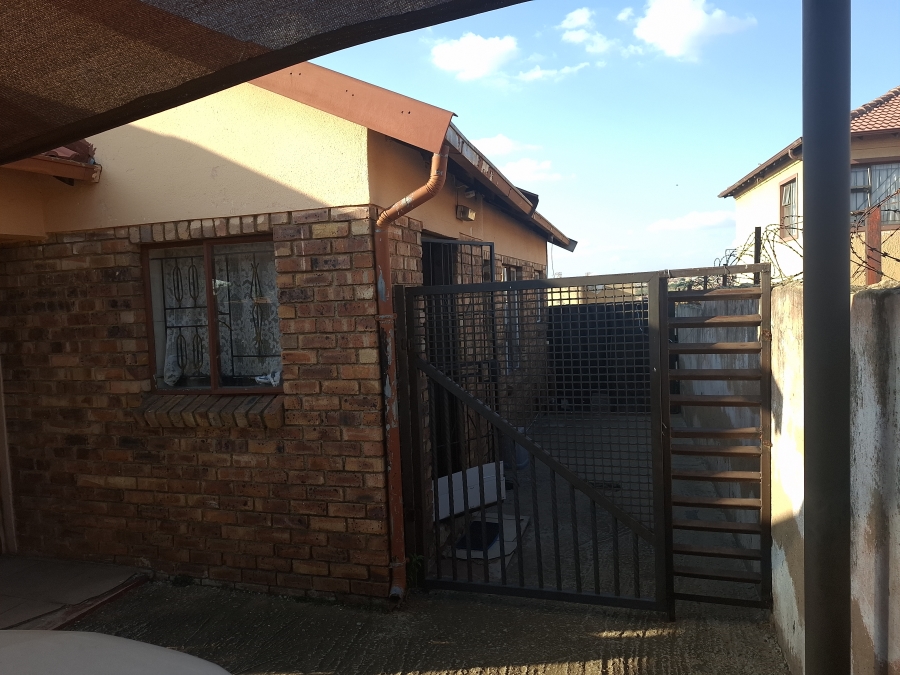 3 Bedroom Property for Sale in Norkem Park Gauteng