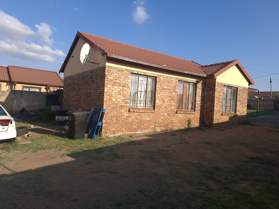 3 Bedroom Property for Sale in Norkem Park Gauteng