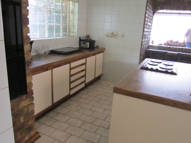 4 Bedroom Property for Sale in Aston Manor Gauteng