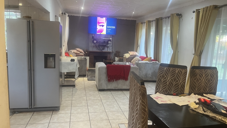 3 Bedroom Property for Sale in Birch Acres Gauteng