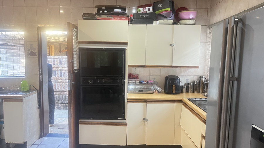 3 Bedroom Property for Sale in Birch Acres Gauteng