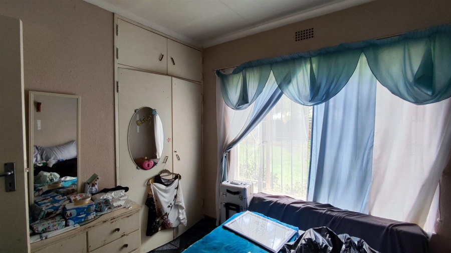 3 Bedroom Property for Sale in Bonaero Park Gauteng