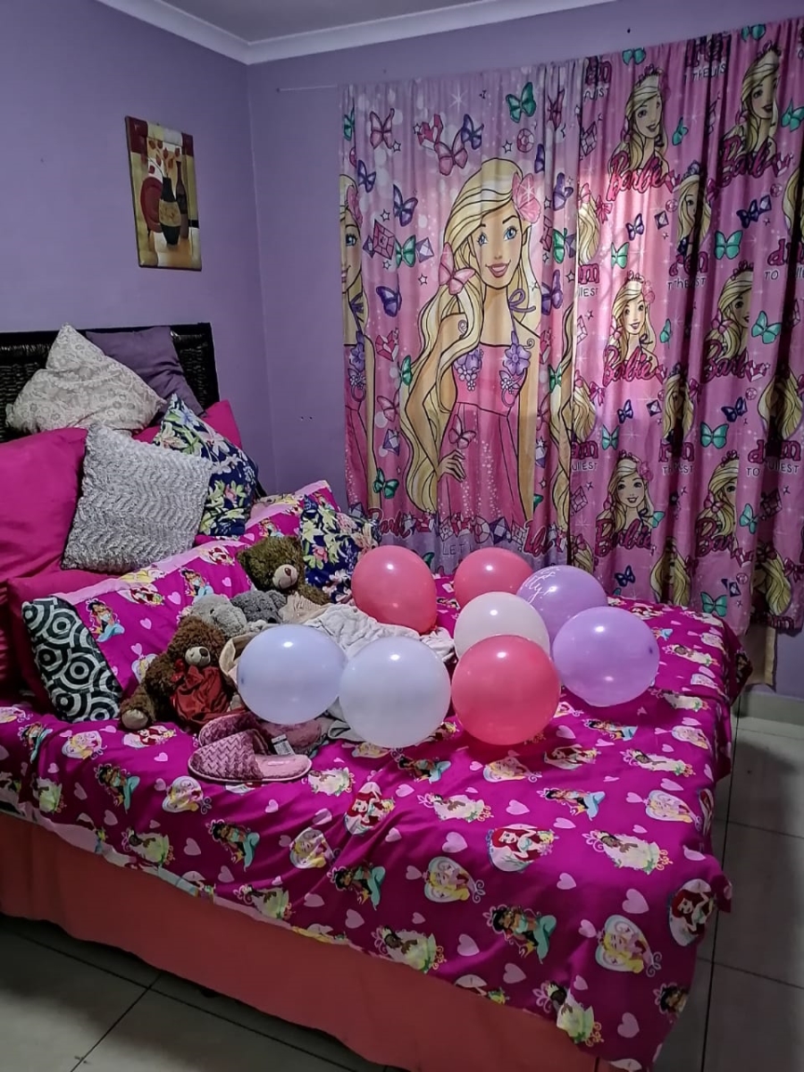 3 Bedroom Property for Sale in Clayville Gauteng