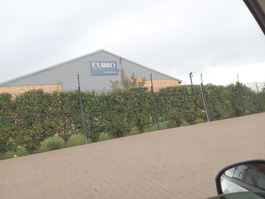 3 Bedroom Property for Sale in Clayville Gauteng