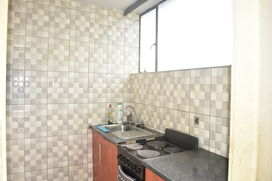 1 Bedroom Property for Sale in Sunnyside Gauteng