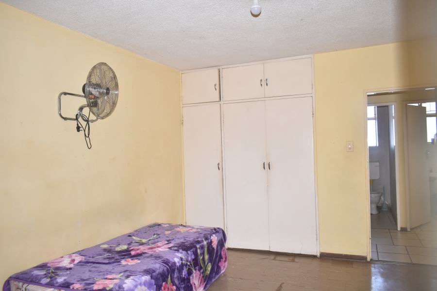 2 Bedroom Property for Sale in Pretoria Central Gauteng