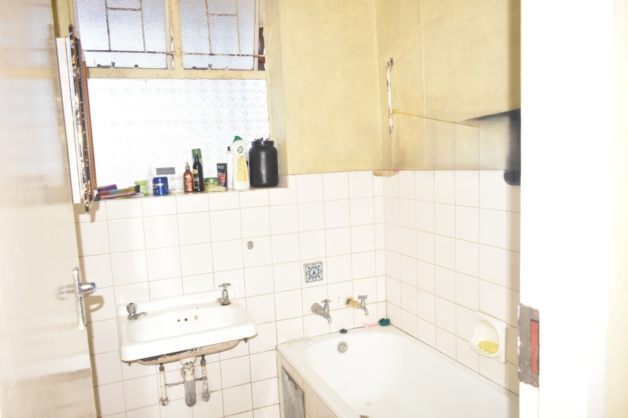 2 Bedroom Property for Sale in Pretoria Central Gauteng