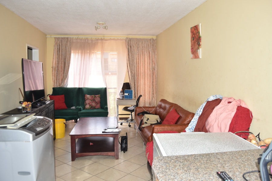 2 Bedroom Property for Sale in The Orchards Gauteng