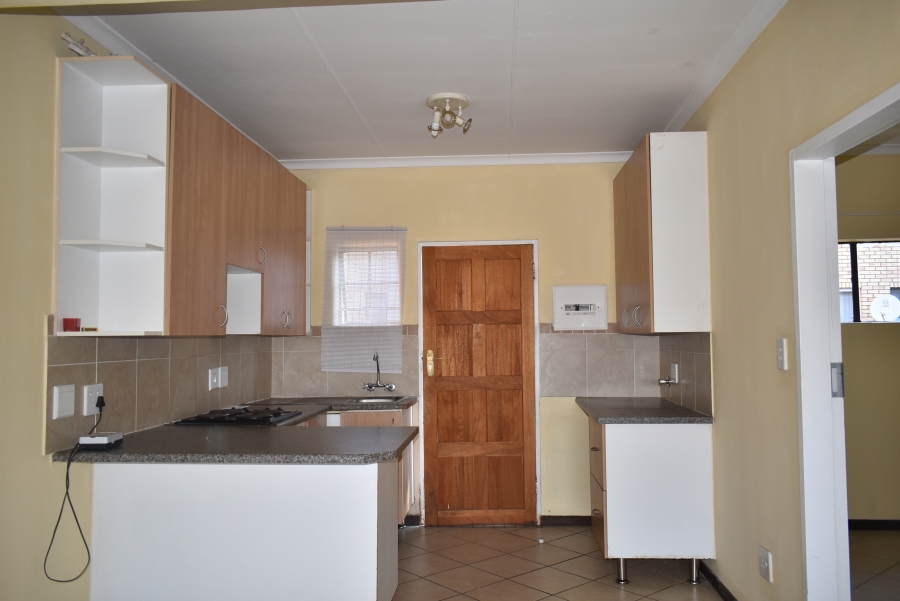 2 Bedroom Property for Sale in The Orchards Gauteng