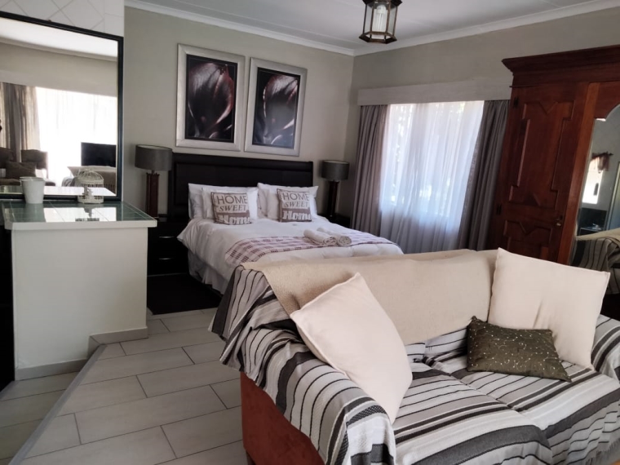 12 Bedroom Property for Sale in Monument Park Gauteng