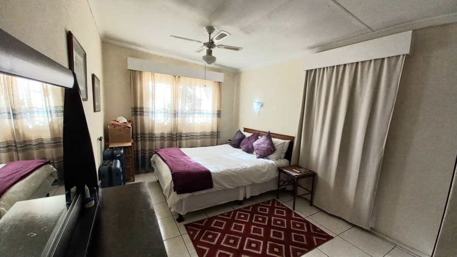 12 Bedroom Property for Sale in Monument Park Gauteng